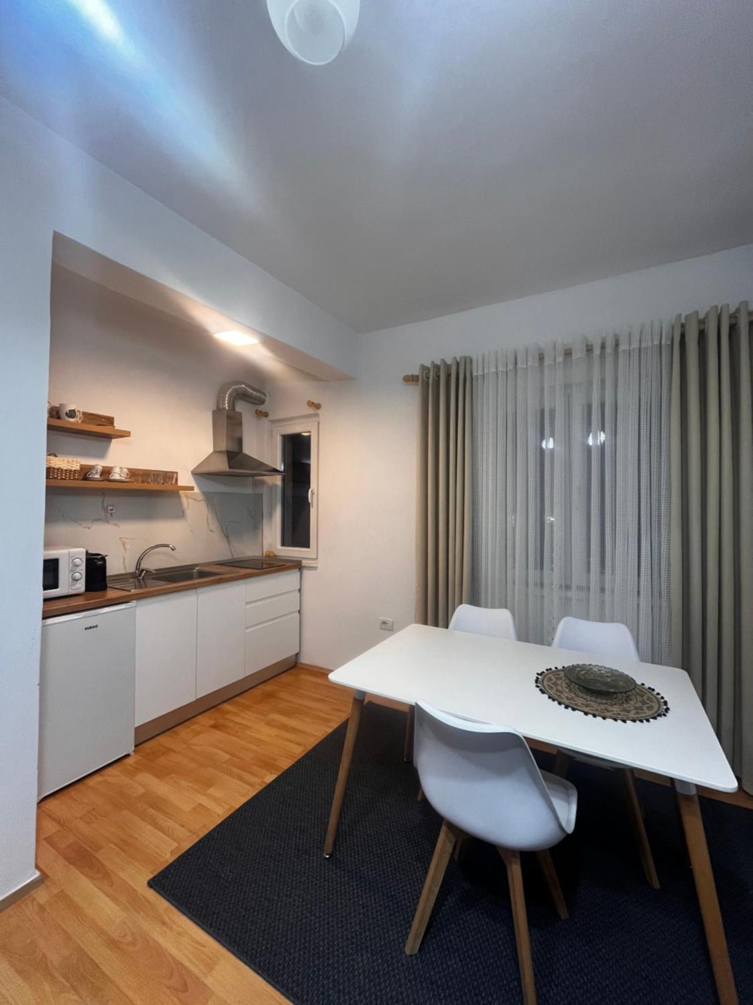 Ferienwohnung A Casa Dei Nonni Tirana Exterior foto